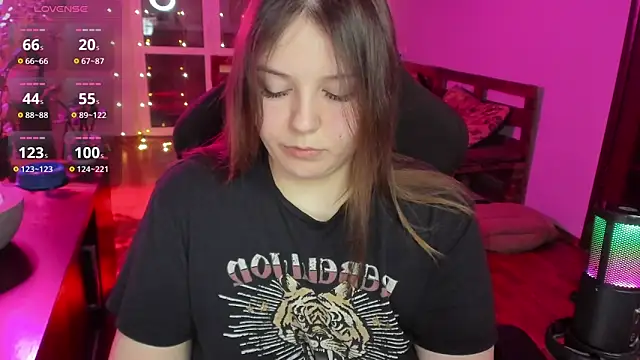 XNirvanaX online show from 02-12-26, 02:50