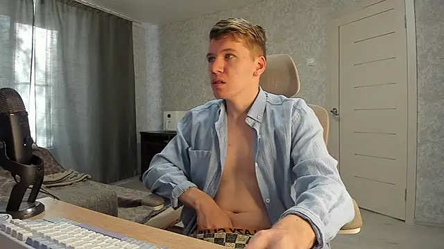 Bananas dick online show from 10-19-25, 07:31