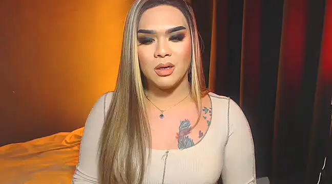 Snapshot of VictoriaEliz chatting on 01-16-25, 12:02 VictoriaEliz online show from 01-16-25, 12:02