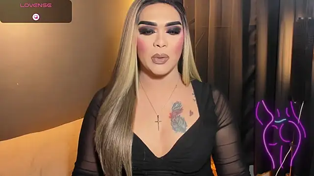 Snapshot of VictoriaEliz chatting on 11-01-25, 01:46 VictoriaEliz online show from 11-01-25, 01:46