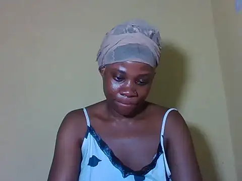 Sweetbaby004 online show from 04-28-26, 02:27