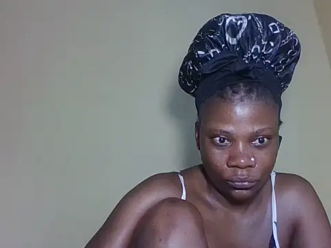 Snapshot of Sweetbaby004 chatting on 06-22-26, 05:15 Sweetbaby004 online show from 06-22-26, 05:15