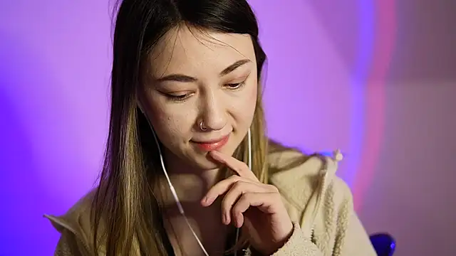 chibi moon  online show from 01-18-25, 11:11