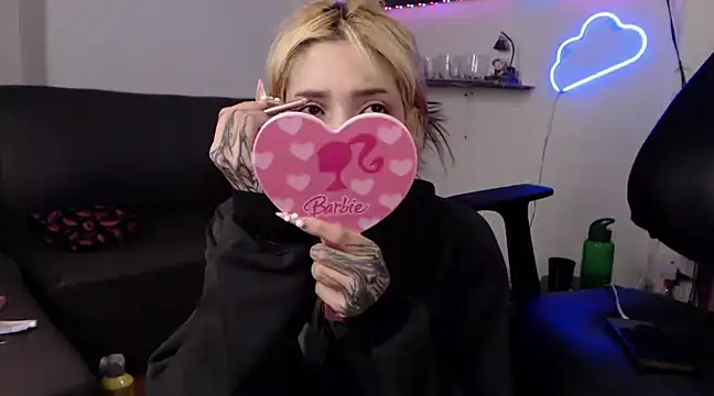 MaryJannes online show from 03-06-25, 05:03