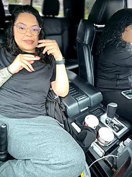 drizzypeach602 online show from 11-08-25, 07:45