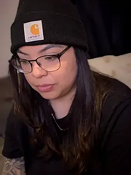 drizzypeach602 online show from 02-01-26, 04:11