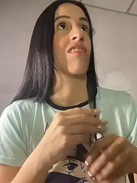 Amira Milker online show from 01-10-25, 03:18