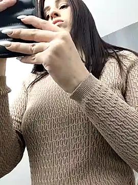 Amira Milker online show from 02-22-25, 03:36