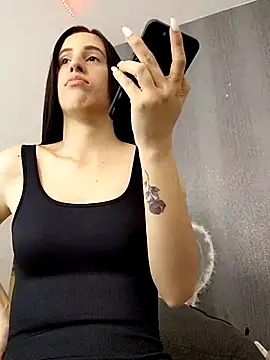 Amira Milker online show from 03-01-25, 02:34