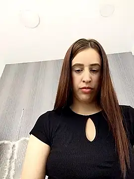 Amira Milker online show from 09-18-25, 01:24