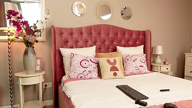 IsabellaMysty online show from 12-01-25, 10:26