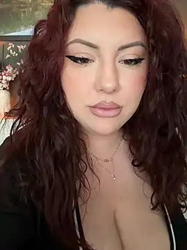 CurvyKimmy1 online show from 05-05-26, 09:28