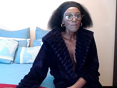 Snapshot of yummycherryxx chatting on 05-02-26, 09:03 yummycherryxx online show from 05-02-26, 09:03