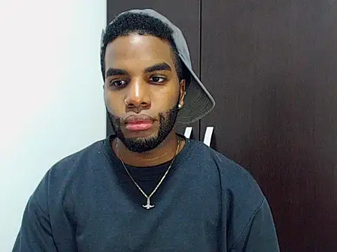 Rene hotman online show from 11-22-25, 08:08