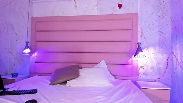 AntonellaRossi online show from 03-13-25, 01:54