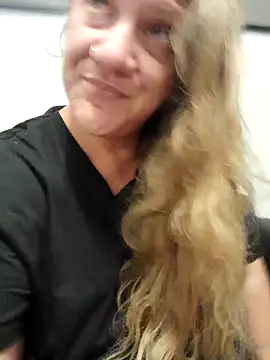 BubblegumCj online show from 04-29-26, 05:55