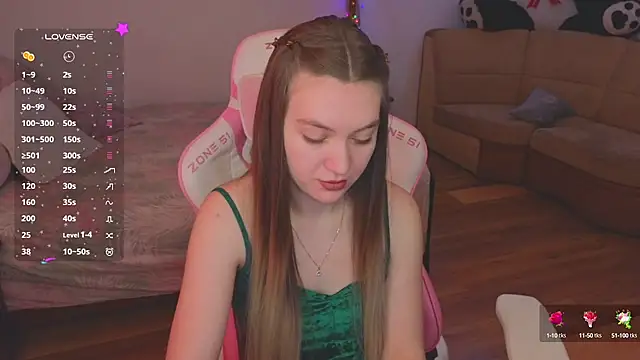 CyrilaPuff online show from 01-10-25, 04:22