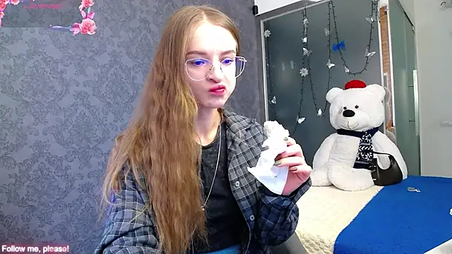 KateJonson online show from 09-13-25, 06:57