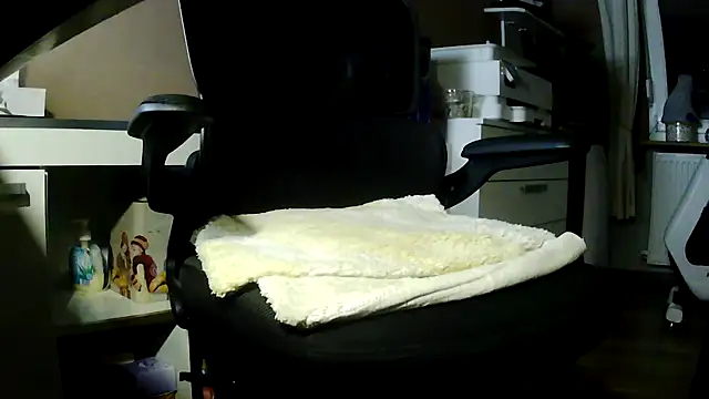 suedel65 online show from 01-14-26, 04:07