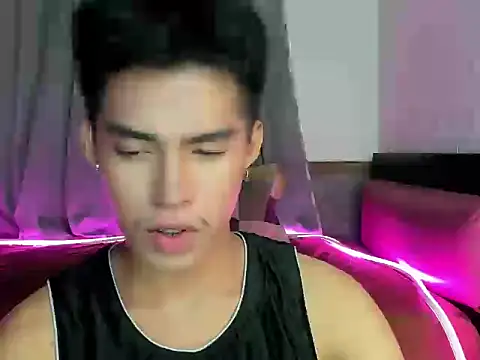 Lightjt04 online show from 10-27-25, 03:05