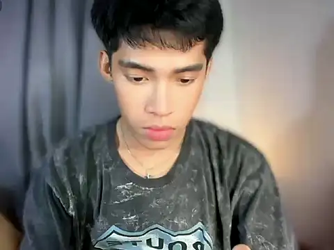 Lightjt04 online show from 04-22-26, 04:19