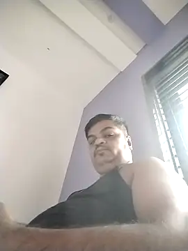 Desi Londa 143 online show from 10-29-25, 03:20