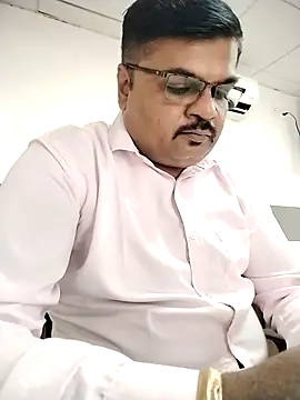 Desi Londa 143 online show from 02-16-26, 05:47