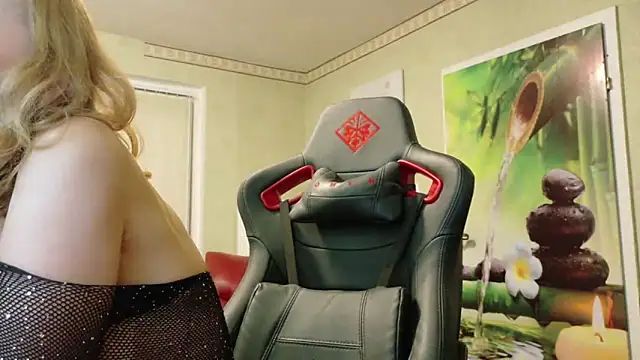 HotLana69 online show from 02-18-25, 04:59