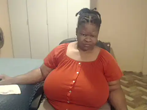 sweetnoziexx online show from 05-15-26, 04:41