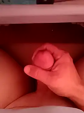 Snapshot of asil1710 chatting on 12-23-24, 09:27 asil1710 online show from 12-23-24, 09:27