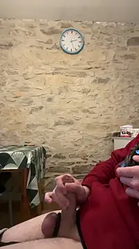 yann2392 online show from 12-17-25, 03:18