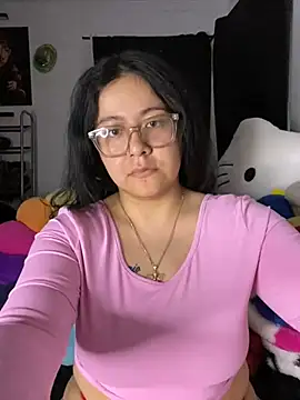 Snapshot of MsConejitaa chatting on 02-15-25, 02:33 MsConejitaa online show from 02-15-25, 02:33