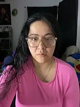 Snapshot of MsConejitaa chatting on 03-02-25, 02:10 MsConejitaa online show from 03-02-25, 02:10