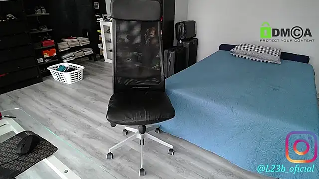 samricci21 online show from 07-28-26, 03:21