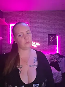 Snapshot of Melissa1994- chatting on 05-17-26, 12:08 Melissa1994- online show from 05-17-26, 12:08