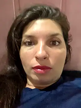 Snapshot of Azahara_Amin_ chatting on 04-26-26, 06:16 Azahara Amin online show from 04-26-26, 06:16