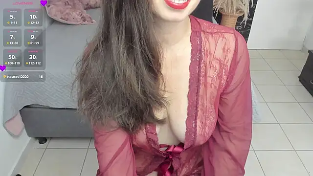 Snapshot of Azahara_Amin_ chatting on 05-24-26, 06:24 Azahara Amin online show from 05-24-26, 06:24