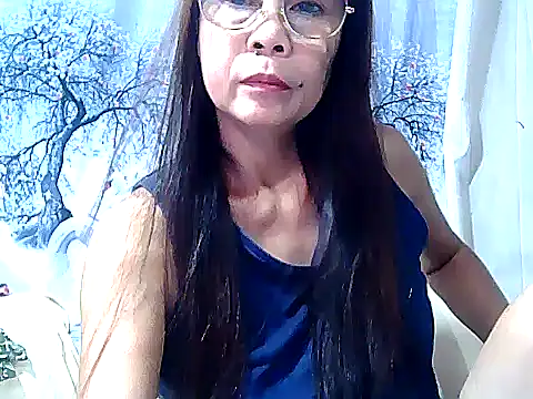 urwife tobe online show from 09-27-25, 03:11