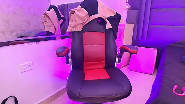 arletmss online show from 02-01-25, 11:54