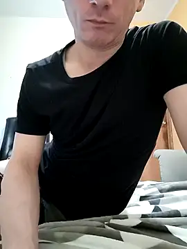 Snapshot of Kuroshitsuji7 chatting on 03-14-25, 10:49 Kuroshitsuji7 online show from 03-14-25, 10:49
