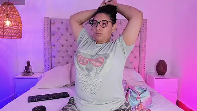 DanielleEvans  online show from 03-20-25, 11:16