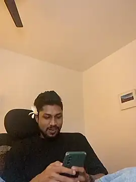 Snapshot of _IRRESISTIBLE_ chatting on 01-18-25, 01:51  IRRESISTIBLE  online show from 01-18-25, 01:51