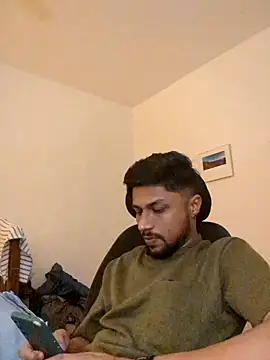 Snapshot of _IRRESISTIBLE_ chatting on 01-25-25, 02:03  IRRESISTIBLE  online show from 01-25-25, 02:03