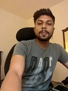 Snapshot of _IRRESISTIBLE_ chatting on 01-31-25, 03:33  IRRESISTIBLE  online show from 01-31-25, 03:33