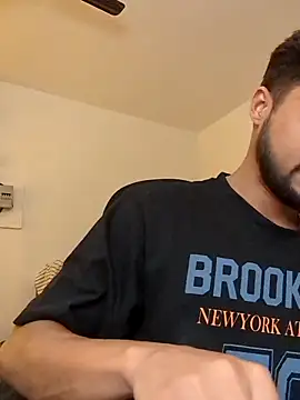 Snapshot of _IRRESISTIBLE_ chatting on 02-07-25, 09:16  IRRESISTIBLE  online show from 02-07-25, 09:16