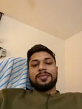 Snapshot of _IRRESISTIBLE_ chatting on 02-13-25, 08:03  IRRESISTIBLE  online show from 02-13-25, 08:03