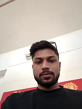 Snapshot of _IRRESISTIBLE_ chatting on 03-05-25, 11:17  IRRESISTIBLE  online show from 03-05-25, 11:17