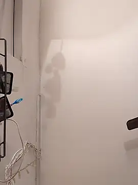 Snapshot of _IRRESISTIBLE_ chatting on 03-20-25, 08:08  IRRESISTIBLE  online show from 03-20-25, 08:08