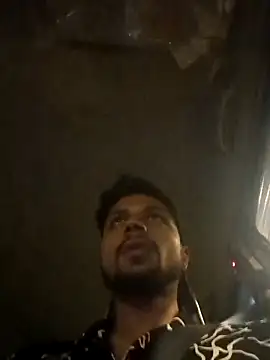 Snapshot of _IRRESISTIBLE_ chatting on 03-21-25, 06:51  IRRESISTIBLE  online show from 03-21-25, 06:51