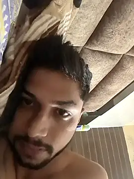 Snapshot of _IRRESISTIBLE_ chatting on 10-18-25, 02:36  IRRESISTIBLE  online show from 10-18-25, 02:36